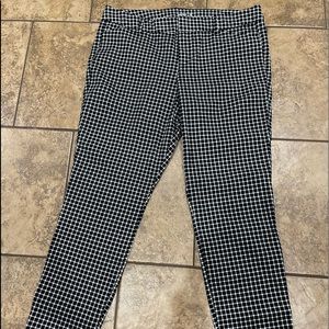 Women’s old navy pixie anklet pants size 14